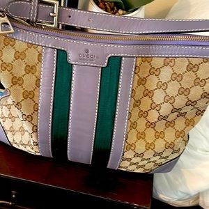 Used but no flaws ,non smoking.Looklike new.